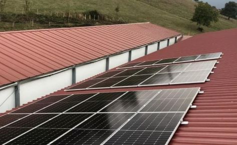 Instalación de placas solares en Fresnedo de Soba