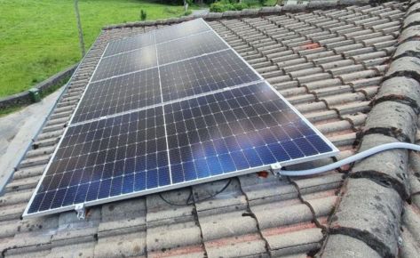 Instalación de placas solares en Ramales de la Victoria
