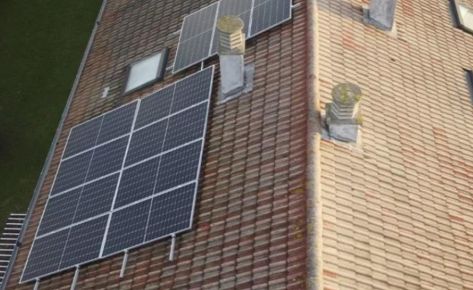 Instalación de placas solares en Valdenoja